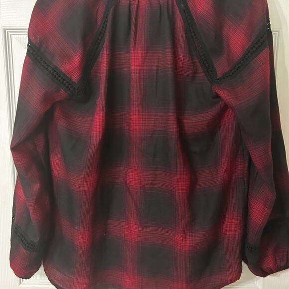 Knox Rose BOHO style red/black plaid blouse size small - Picture 2 of 10